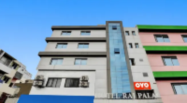 Hotel Raj Palace