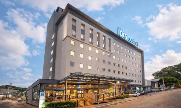 Ibis Budget Blumenau