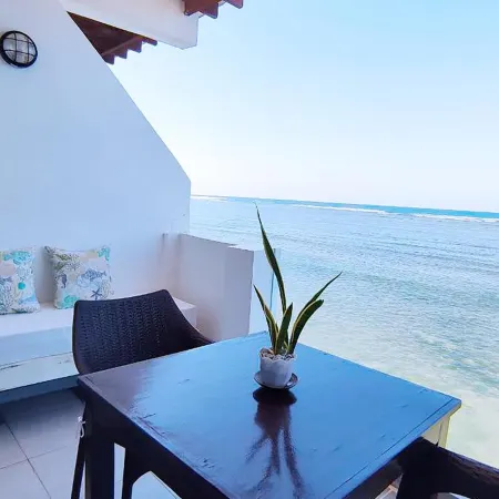 Casa Almarenzo Bed & Breakfast