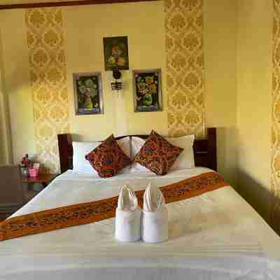 Starlight Haadrin Resort Rooms