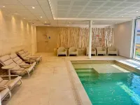Logis Hotels - Hotel et Restaurant l'Oceana - parking