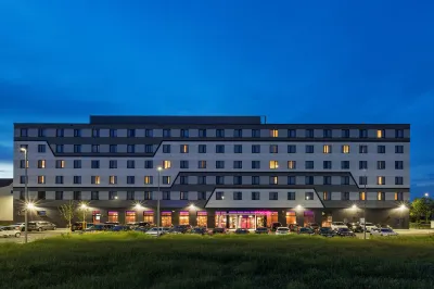 Moxy Frankfurt Airport Kelsterbach Hôtels à : Aéroport de Franckfort