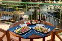 Crowne Plaza PALO ALTO by IHG - breakfast