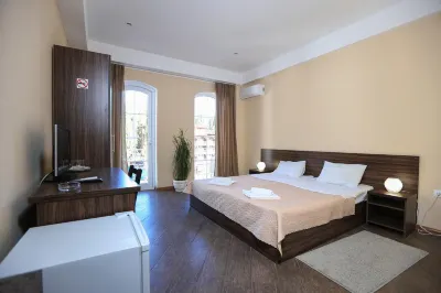 Nikopoli Hotel di New Athos