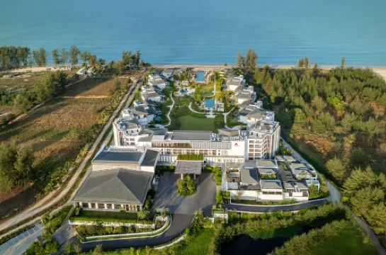 Khao Lak Marriott Beach Resort & Spa