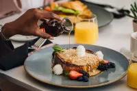 Sheraton Montreal Airport Hotel - breakfast