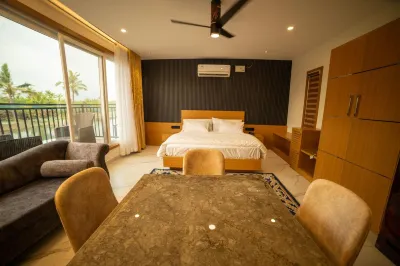 S Cross Munroe Island Resort Hotels near Sasthamcotta Lake