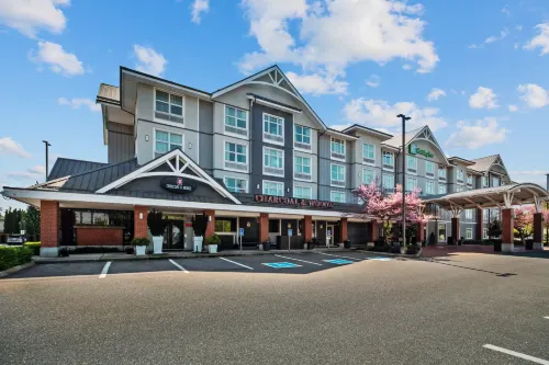 Holiday Inn & Suites Surrey East - Cloverdale Hotels in Cloverdale