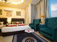 Ghazrin's Classic Hotel JB Отели рядом с достопримечательностью «Автостанция Ларкин-Сентрал»