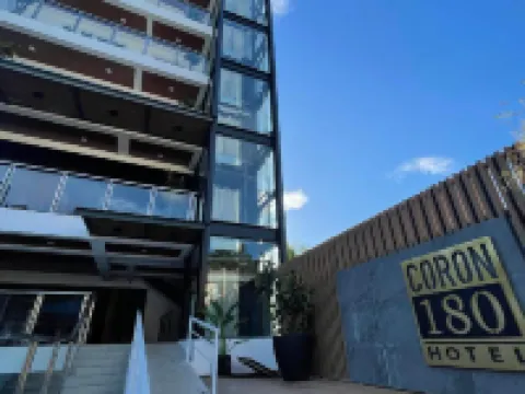 Coron 180 Hotel Hoteles en Corón