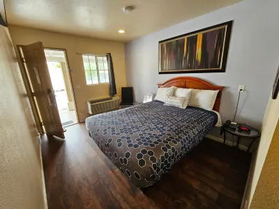 California Suites Motel 칼렉시코 호텔