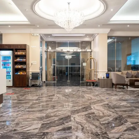 Fakhamat Al Dyafah Serviced Apartment Отели рядом с достопримечательностью «Торговый центр Venicia»