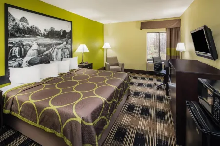 Super 8 by Wyndham Greer/Spartanburg Area Отели в г. Грир