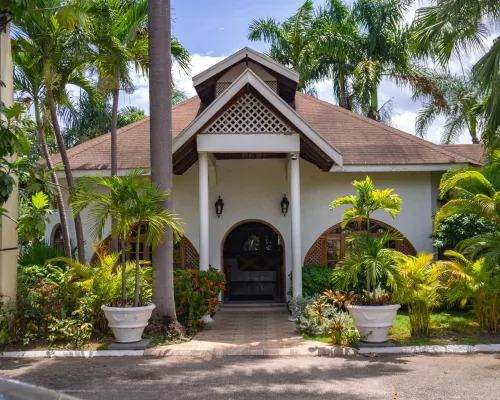 Merrils Beach Resort II Hotels in Negril