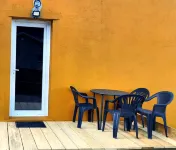 Petit Coin de Bonheur Studio Neuf climatisé Avec Terrasse et Parking privé à 5Mins du Centre-Ville Hotels in Corps