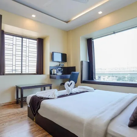 Hotel Sheldon International Near Science City Отели рядом с достопримечательностью «Саенс Сити»