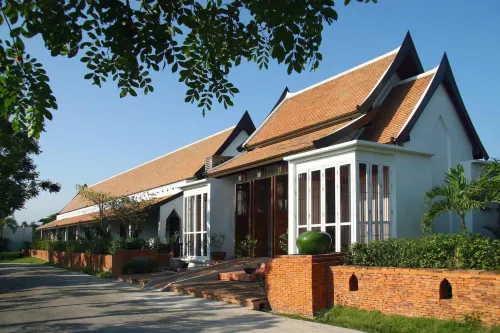 Dorm of Happiness by Tharaburi Resort Hotels in Sukhothai