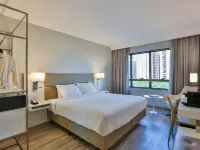 Radisson Hotel Barra Rio de Janeiro Hoteles cerca de Praia da Joatinga