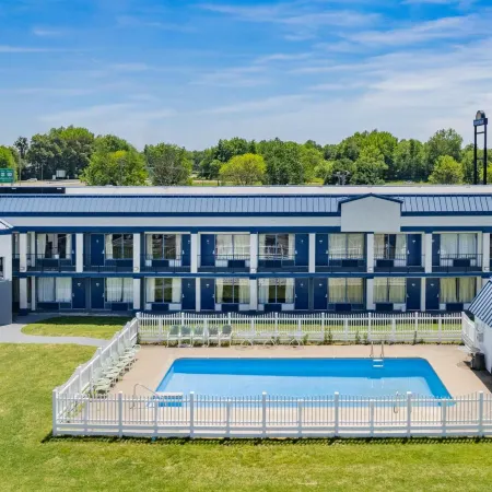 Rodeway Inn Owensboro South