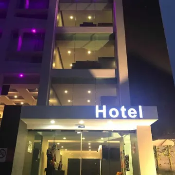 Best Western Plus Metepec  Suites