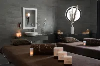 瓦勒斯科納佳地高爾夫酒店 - SPA