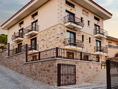 Atrium Taş Otel