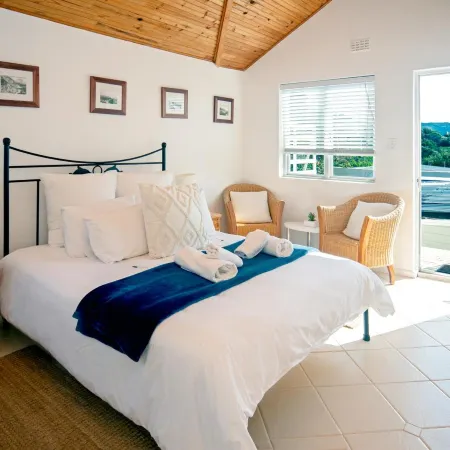 Boulders Beach Hotel, Cafe and Curio Shop