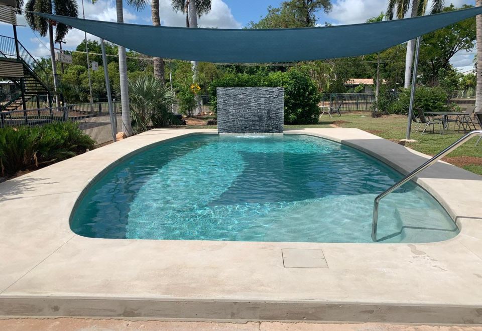 파인 트리 모텔 썸네일