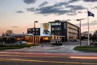 特蘭布爾波特爾飯店 Joe Louis Monument附近的飯店