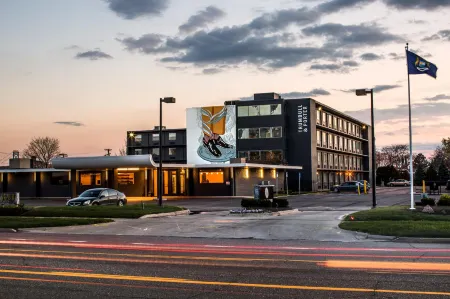 Trumbull and Porter - Detroit Downtown Отели рядом с достопримечательностью «Joe Louis Arena»