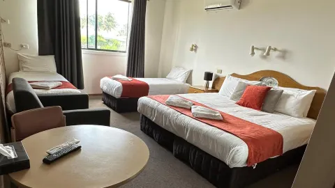 Shepparton Motor Inn Tudor House Motel in Делавэр