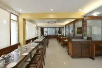 Jaffer Bhai's Brickland Hotel