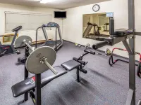 Howard Johnson by Wyndham Fort St. John - Gym
