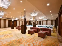 Click Collection Grand Gateway Varanasi Hotels near Ramnagar Fort