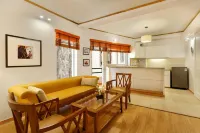 The Pinewood - Apartments