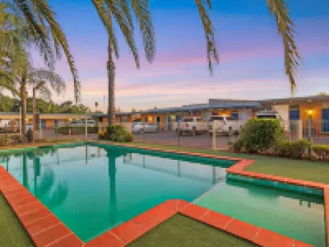 Plainsman Motel Hotels in Forbes