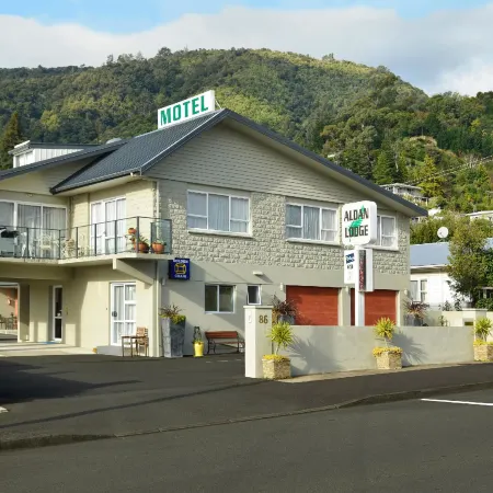 Aldan Lodge