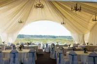 戈爾基高爾夫度假村 洛莫諾索夫斯基區住宿飯店