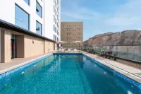 Warwick Al Taif Hotel - Kolam Renang