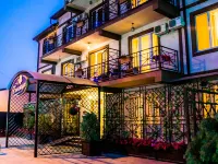 Bonzhur Hotels in Sukko