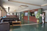 Hungheuang Hotel - parking