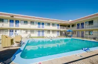 Motel 6 Thornton, CO