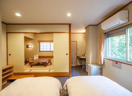 昭恋館 よ志のや