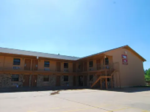 Coach Light Inn Hotéis em Brenham