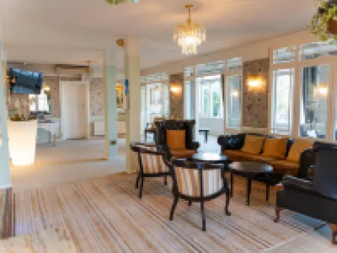 The Falcon Hotel Hotels in Farnborough