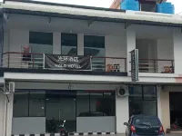 Halo Hotel のホテル