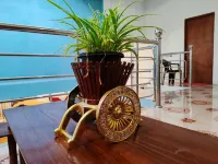 Lalanga Homestay Hotels near Kandy Clock Tower