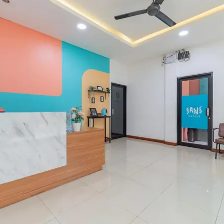 Sans Hotel Suryakencana Bogor