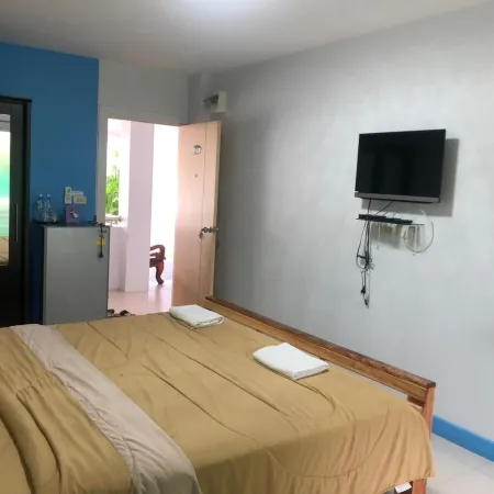 S Diamond Apartment