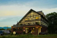 Hakuba Yamano Hotel - Bãi đậu xe